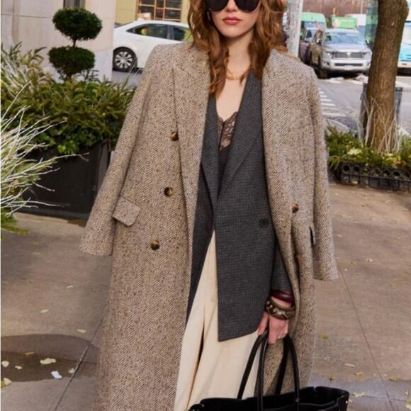 Valentino Brown and White herringbone Coat 44/10 - Picture 1 of 16